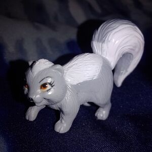 Fashion Doll Animal Rescue Skunk Toy Replacement 2 3/8" Long